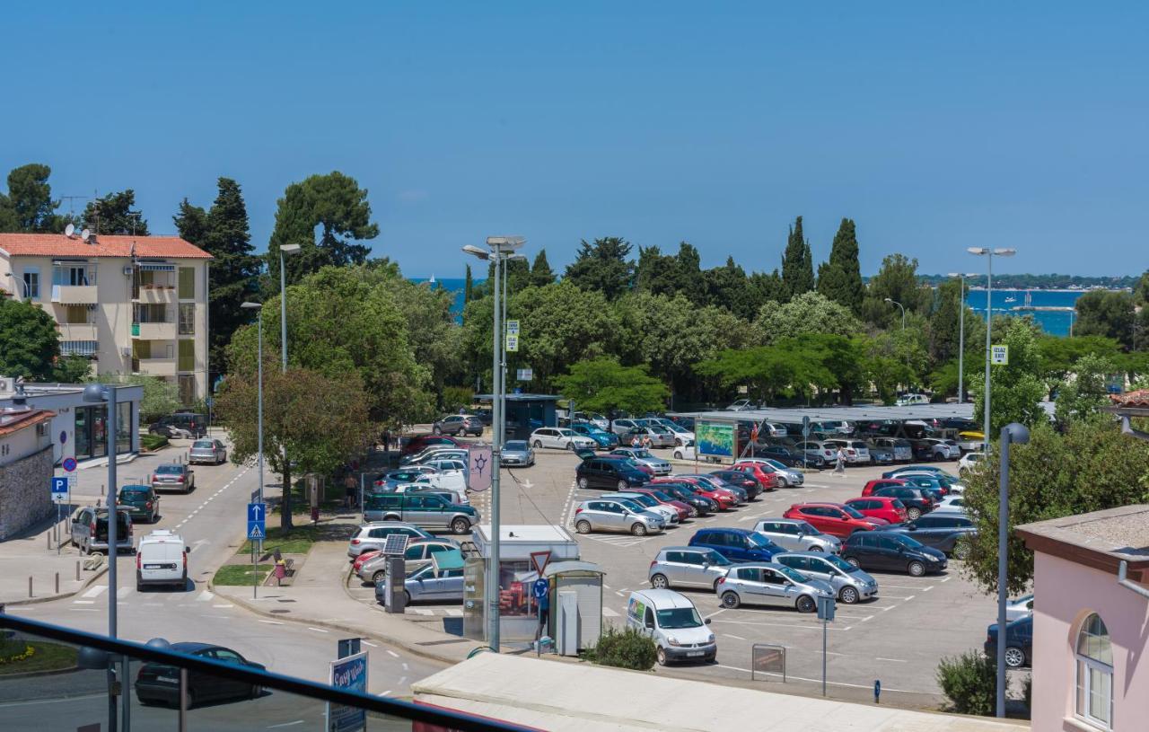 Val Di Sole Apartman Poreč Kültér fotó